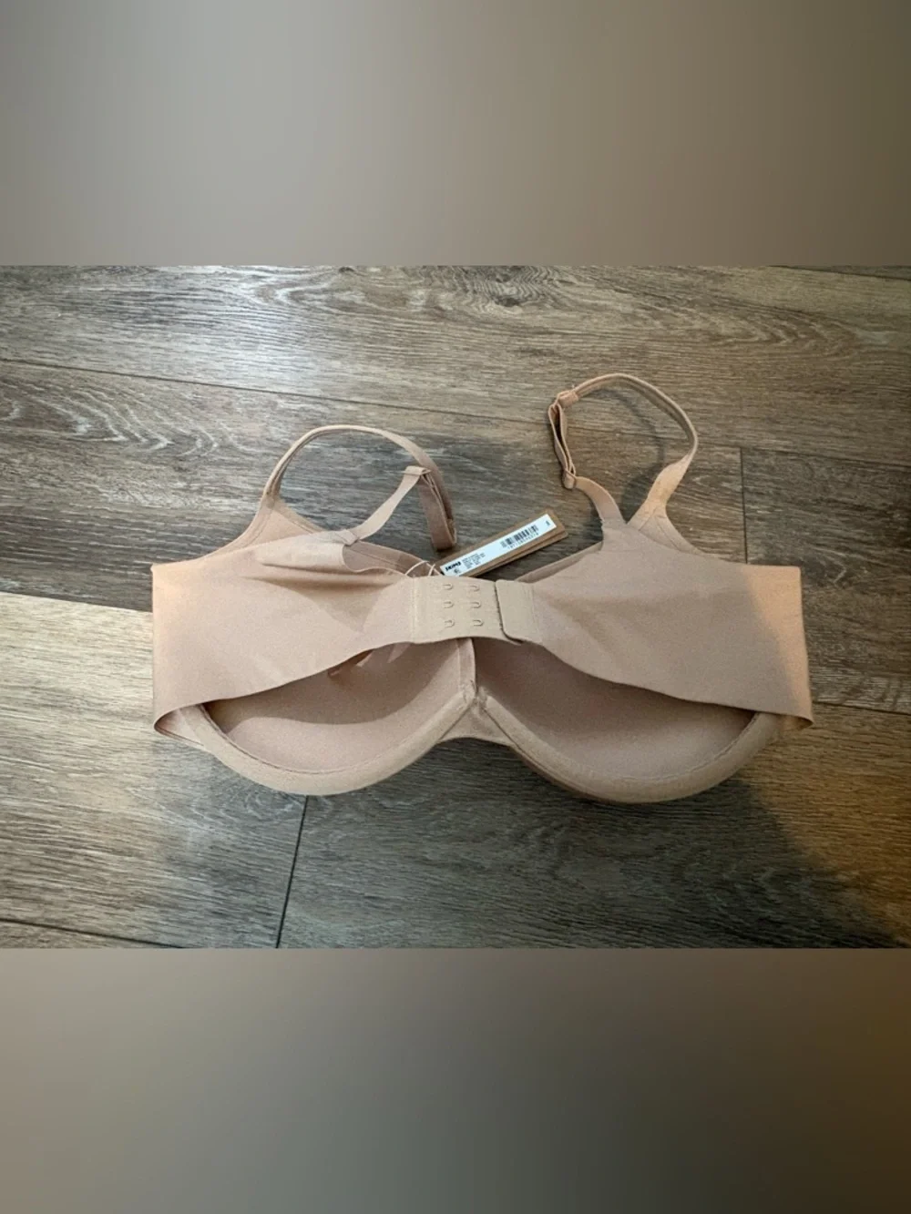 Skims Kim Kardashian Women’s Ultimate Push Up Plunge Bra 34DD New with Tags - Picture 3 of 3